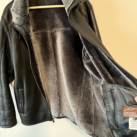 COPY - Men’s size 44 Overland Sheepskin Coat - Picture 9 of 13